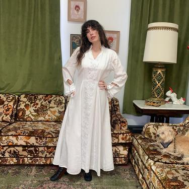 WHITE LINEN DRESS - vintage theater costume - embroidered roses - large 