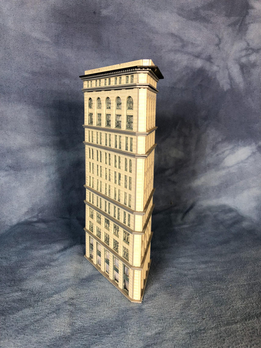 Custom Model Railroad 9.5" Tall N Scale Model City ...