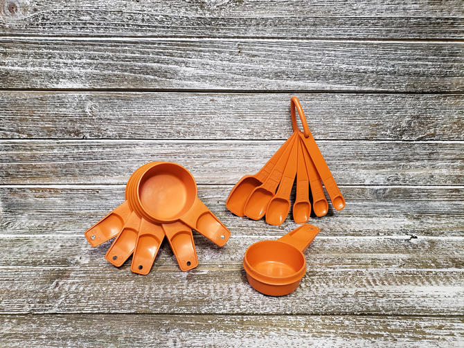 Vintage Tupperware, 70S Home Decor, Plastic Orange Measuring Cups