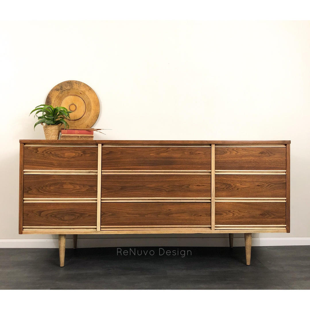 Mid Century Modern 9 Drawers Dresser ReNuvo Furniture Seattle, WA