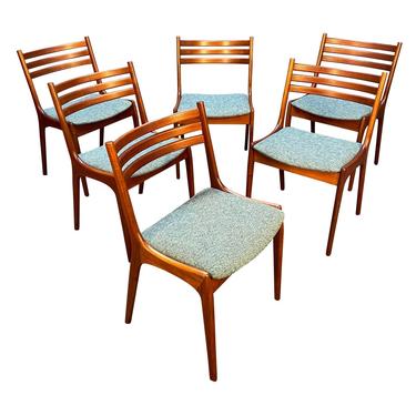 Set of Six Vintage Danish Mid Century Modern Teak Dining Chairs by Korup Stolefabrik 