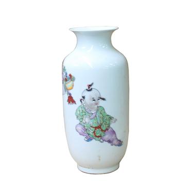 Chinese Distressed Off White Porcelain Children Scenery Vase ws1090E 