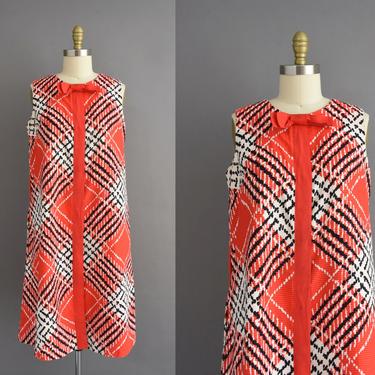 1960s vintage dress | Textured Cotton Black & Red Plaid Print Dress  | Large | 60s dress 