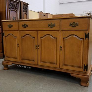 Customizable - Ethan Allen Sideboard Buffet by Unique