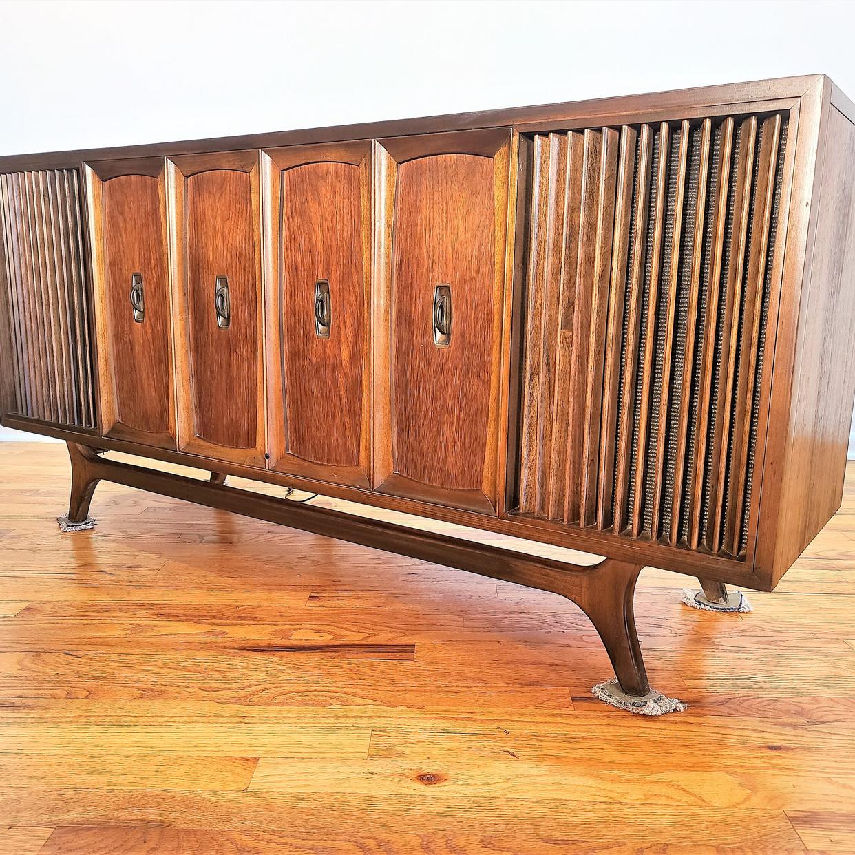 ?bucket=cdn.attic.city&key=