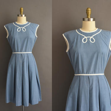 1950s vintage dress | Chambray Blue Cotton Sleeveless Full Skirt Summer Dress | Medium | 50s dress 