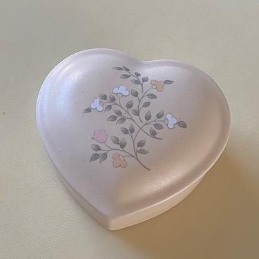 Ceramic Floral Heart Trinket Box