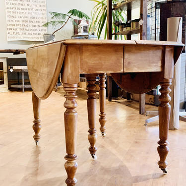 Wood Antique Round Drop Leaf Table Antique Drop Leaf Table Round Drop Leaf  Table Butternut Drop