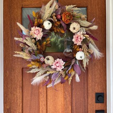 Fall color palette wreath with dried strawflowers, Pampas Grass and Hops Wreath, Mauve Fall Wreath, Fall Wreath for Front Door 