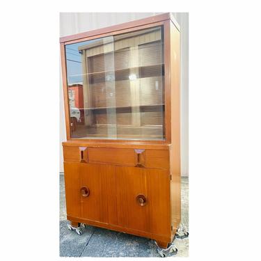 MCM American of Martinsville Light Walnut China Cabinet , MCM China Cabinet, Mid Century China Cabinet, China Hutch 