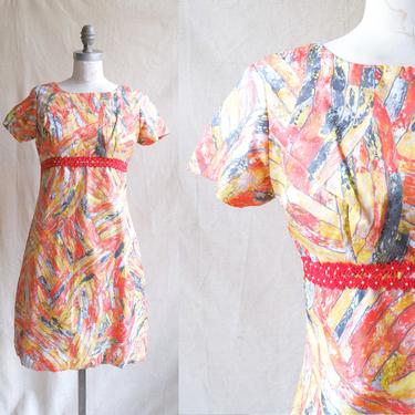 Vintage 70s Marbled Mini Dress/ 1970s Psychedelic Print Dress with Daisy Chain Trim/ Size Small 