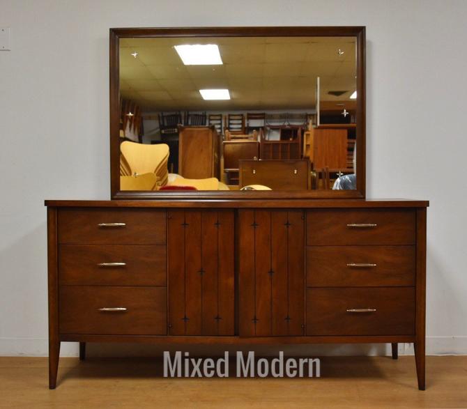 Broyhill Saga Walnut Dresser And Mirror By Mixedmodern1 From Mixed