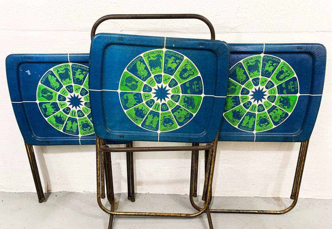 True Vintage Zodiac Metal & Plastic TV Trays With Stand Set Check