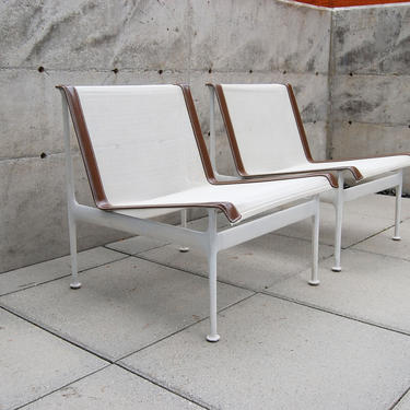 Original Vintage Richard Schultz Outdoor/Indoor Armless Lounge Chairs 1966 Series for Knoll Associates - Pair 