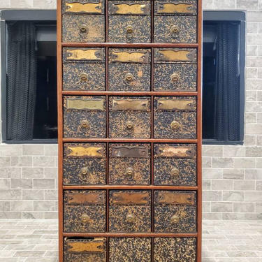 Rare Antique Globe Wernicke Oak Apothecary Multi-Drawer File Card Cabinet 