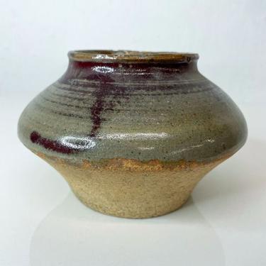 Robert Turner Glazed Studio Pottery Hand Thrown Rotund Vase Alfred NY 1960s 