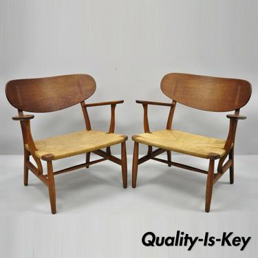 Pair of Vintage Hans Wegner CH22 Carl Hansen & Son Oak Lounge Chairs