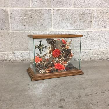Vintage Clock Retro 1980s Dried Flowers + 2 Real Butterflies + Pine Cones + Glass Terrarium + Battery Operated + Table Top Clock Home Decor 