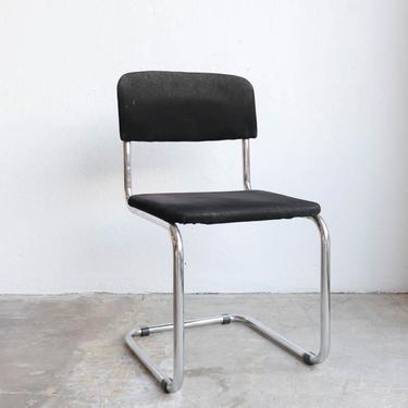 Chic Black Office Chair