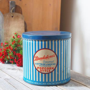 Vintage Breakstone's cottage cheese tin / blue white & red metal tin / 10 lb creamed cottage cheese NY tin / rustic farm decor / vintage tin 