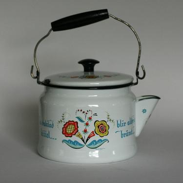 vintage berggren enamel tea kettle 