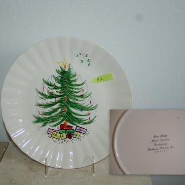 SPI Blue Ridge Christmas Tree w/ Presents 10 3/8&amp;quot; Plate ~ Vtg 1930's / 40's Christmas Decor ~ Blue Ridge Hand Painted Christmas Tree Plate 2 