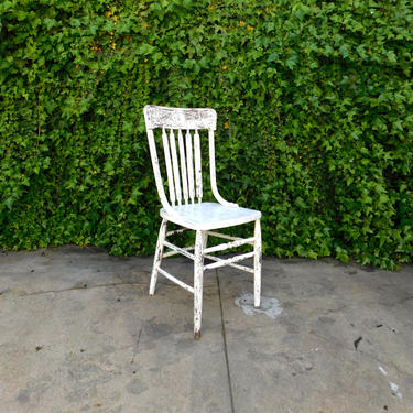 Vintage White Farmhouse Chair
