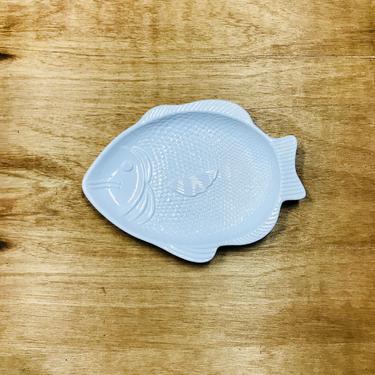 Vintage Pottery Fish Platter/ Serving Dish/ White/ Made in Portugal/ P0009/ FREE SHIPPING 