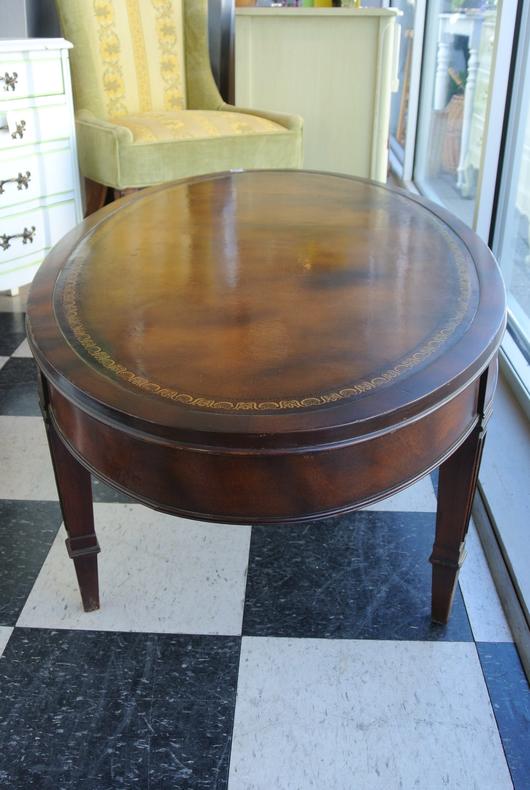 leather top coffee table $135