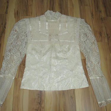 Vintage 80s Victorian Style Blouse Oyster White Jessica Gunnies Lace Satin Ribbon 34 Bust 