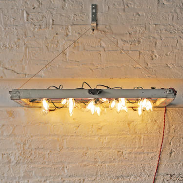 dimmable repurposed window frame light with––ceiling- or wall-mount 
