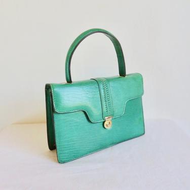 Vintage 1960's Italian Mod Green Leather Structured Purse Top Handle Gold Clasp and Hardware Bag 60's Handbags Gaye Mode Made in Italy 