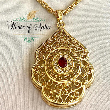 Moroccan pendant and chain.  Antique gold finish.  Turkish jewels. Indian jewelry.  Gold jewelry. 