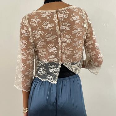 80s sheer lace blouse / vintage romantic sheer creamy white lace cropped back button blouse | S 