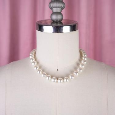 Vintage 80s/90s Large Pearl Hand-Knotted Choker 