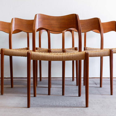 Set of Six Danish Modern J.L. Moller Dining Chairs 