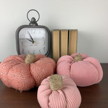 Handmade sweater pumpkins, set of 3, shades of blush pink, S-M-L 