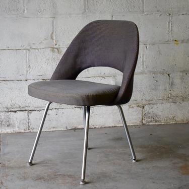 Mid Century Modern Saarinen for Knoll Side Chair