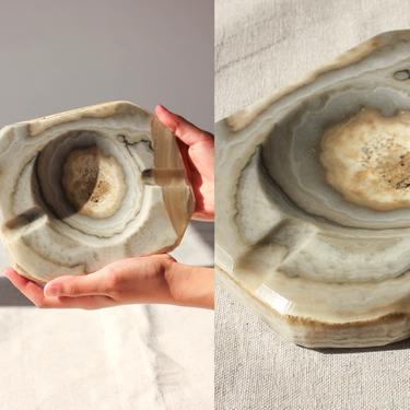 Vintage 60s 70s Natural Agate Marble Ash Tray | Rustic, Bohemian, Library, Home Decor, Crystal, Mancave Decor | 1960s 1970s Stone Ashtray 