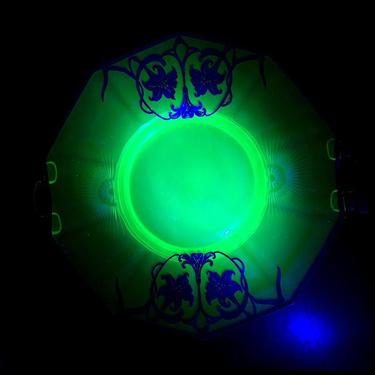 Vintage Etched Uranium Glass with Silver Overlay Decagon Cake Plate 