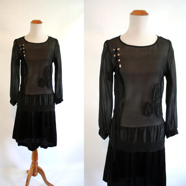 1920's Sheer Silk Dress // Floral Applique &amp; Shoulder Tie // XS 