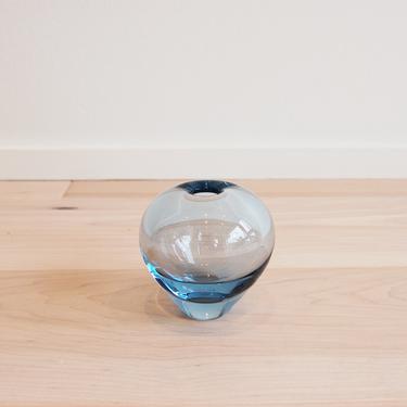 Danish Modern Holmegaard Aqua Blue Glass Globe-Shaped Vase Per Lutken Medium 