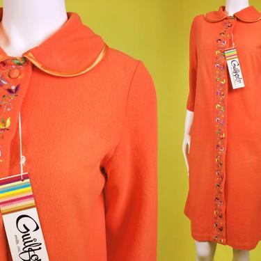 Deadstock 1960s mod house robe with embroidery & satin trim. (Size S) 