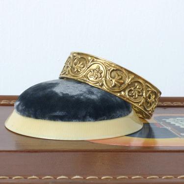 vintage 1990s antique style gold bangle • heavily carved wide MMA MET signed bracelet 