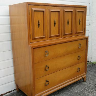 Mid Century Modern Chest of Drawers by Kent Coffey 1659