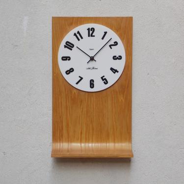 Lawrence Peabody Bent Oak Wall Clock by Seth Thomas, Quartz, White Lucite Face, 1981 