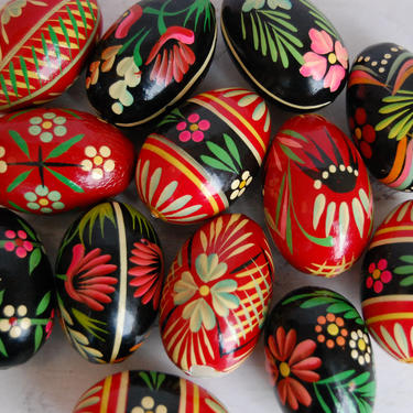 Painted Wood Eggs Pysanka Pysanky Russian Ukranian Orthodox Easter Eggs Set of 13 by PursuingVintage1