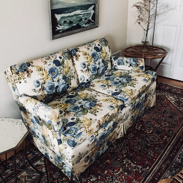 Vintage floral loveseat, blue yellow floral sofa, blue floral couch, vintage loveseat 