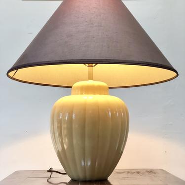 Ceramic Bulb Table Lamp