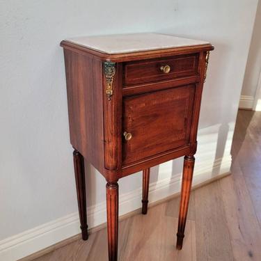 19th/20th Century French Louis XVI Style Inlaid Mahogany Nightstand or End Table 